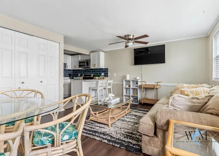 Apartment Cozy 2nd Floor Bayside Condo, Steps To Pool & Beach! Ocean City