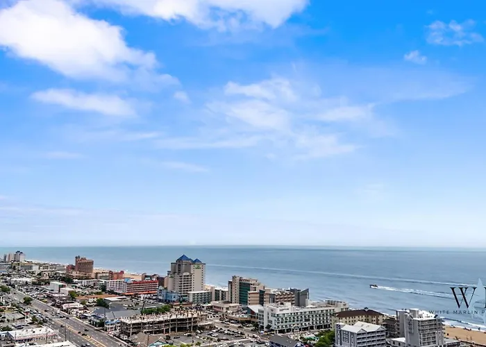 Cozy 2nd Floor Bayside Condo, Steps To Pool & Beach!