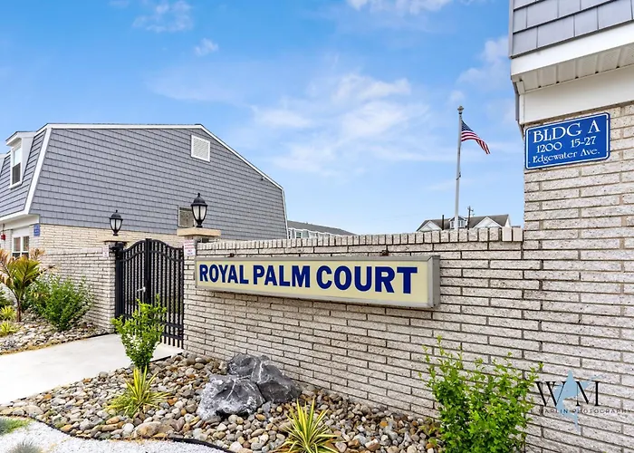 Cozy 2nd Floor Bayside Condo, Steps To Pool & Beach! *
